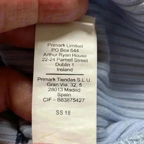 Primark, pale blue crop top with navy blue accent, off the shoulder style - Picture 6 of 7